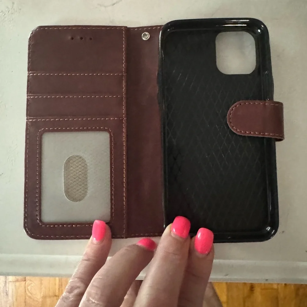 NWT- I-phone 11 Pro premium leather case NEW